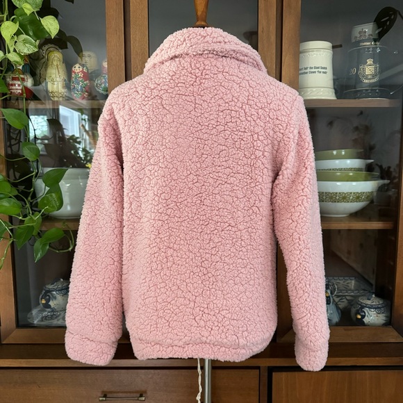 Women’s Levi’s Pastel Pink Sherpa Zip Coat - Picture 3 of 7